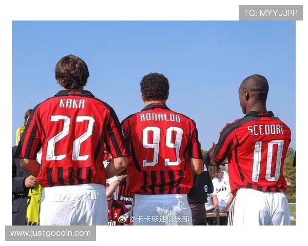 在街头偶遇足球明星卡卡的奇妙瞬间与难忘回忆